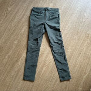 Lululemon ABC pant slim fit